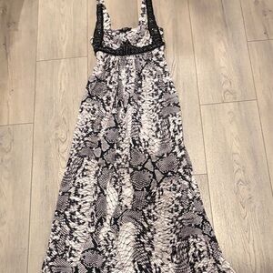 Sky Black and White Patterned Dress